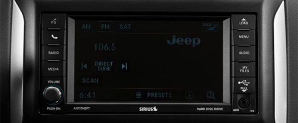 JEEP LIBERTY OEM Integrated Backup Camera System - Image 4